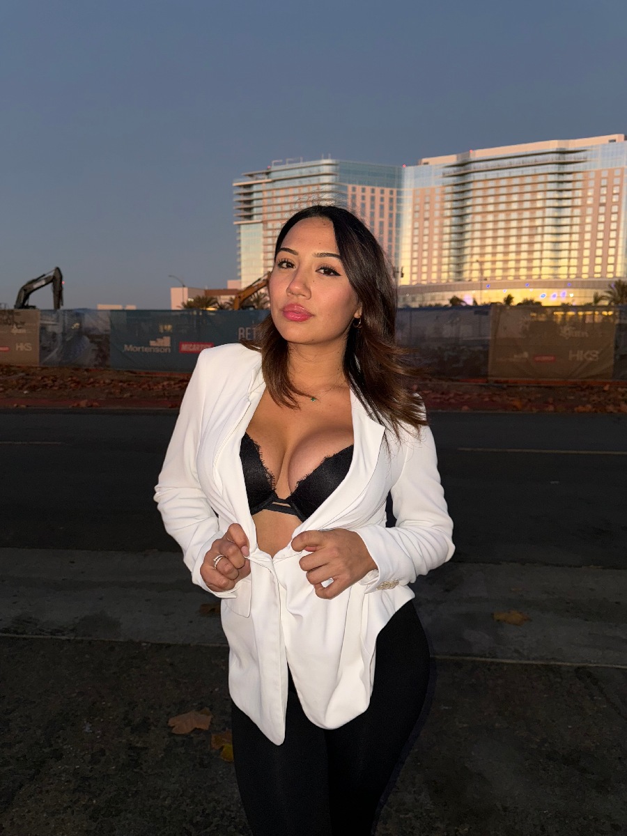 Take a pause and enjoy Ali Cruz — streaming from Apia